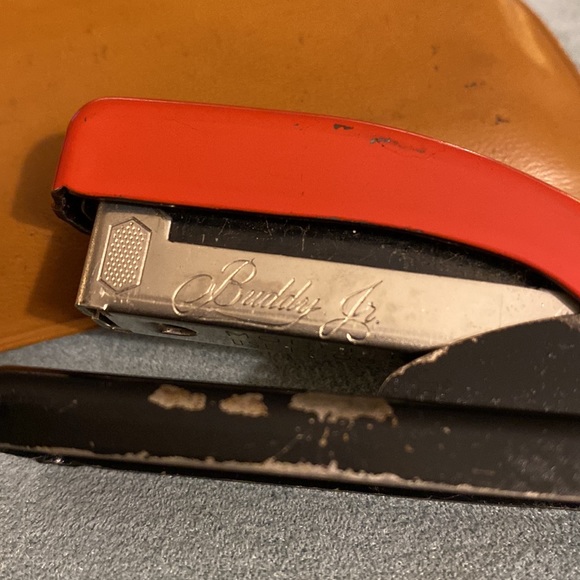 Vintage “Buddy Jr” Stapler, 1957 - Picture 3 of 11